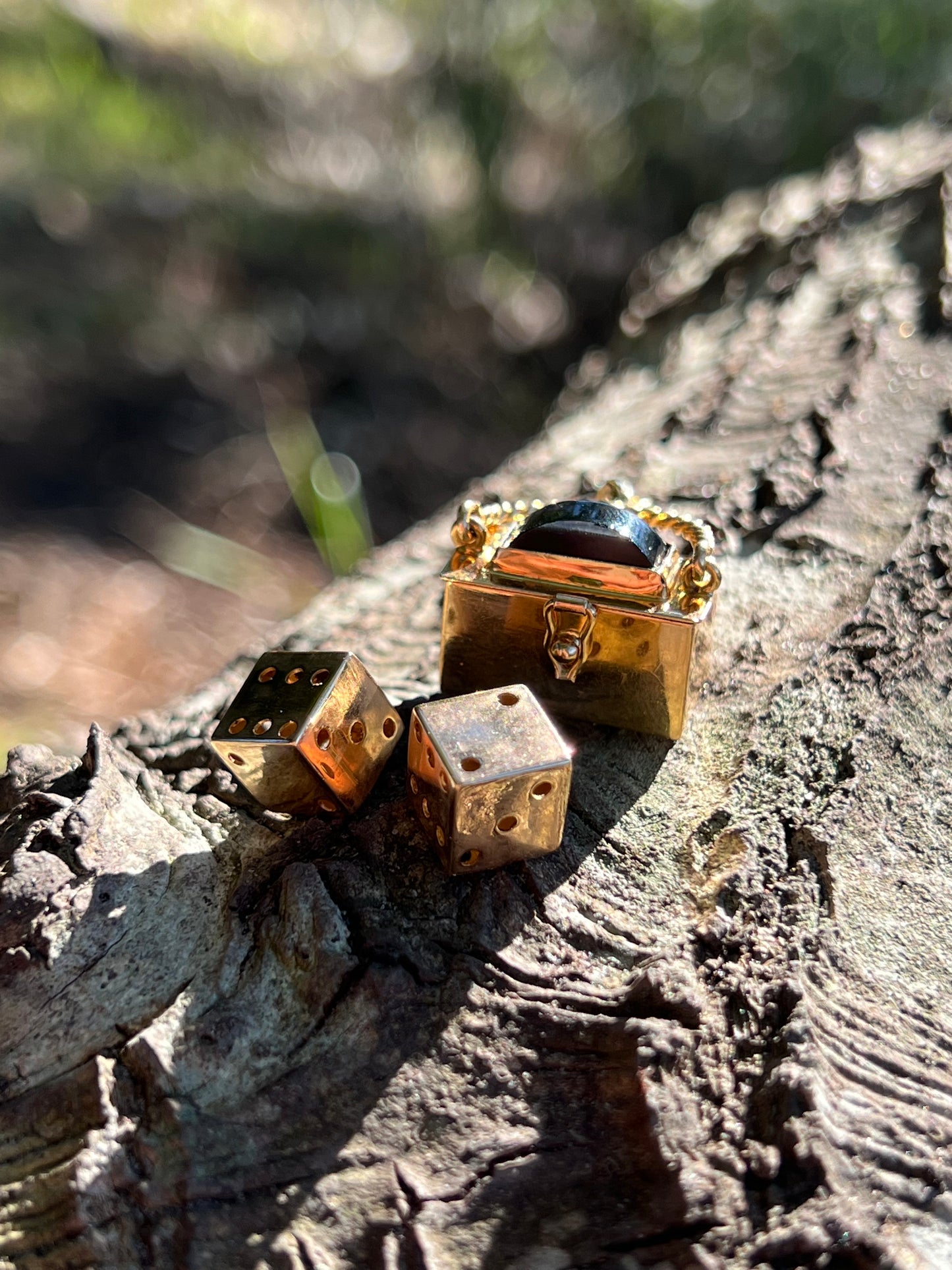 18K Gold Dice with Case